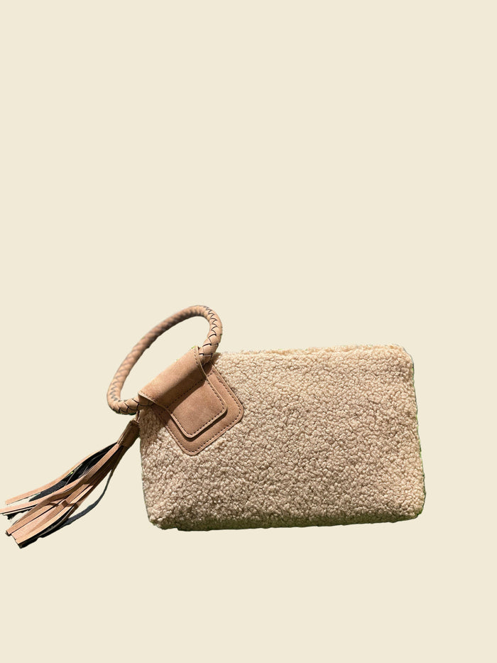 Sherpa Tassel Wristlet | Beige