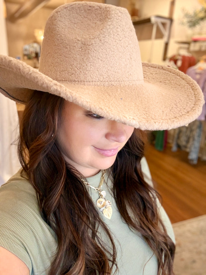 Teddy Textured Wide Brim Hat