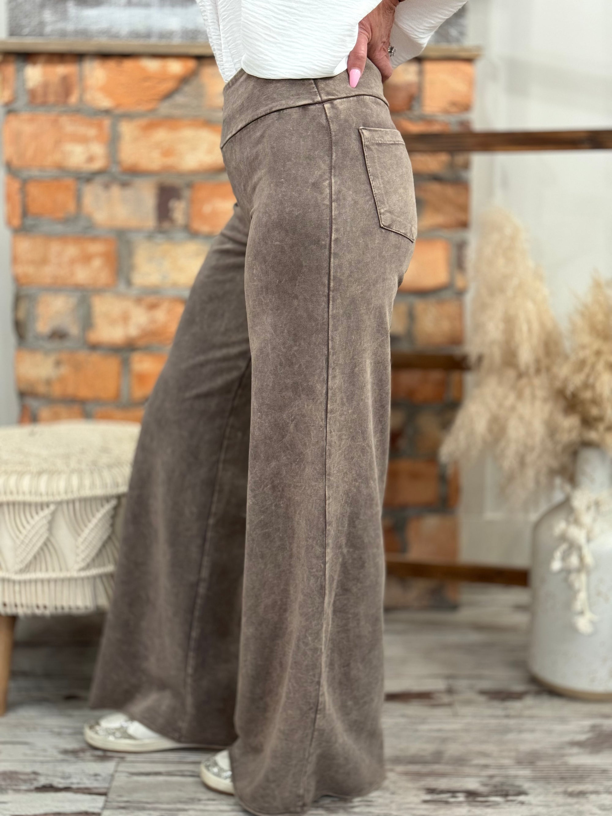 Washed Wide Leg Pants in Taupe