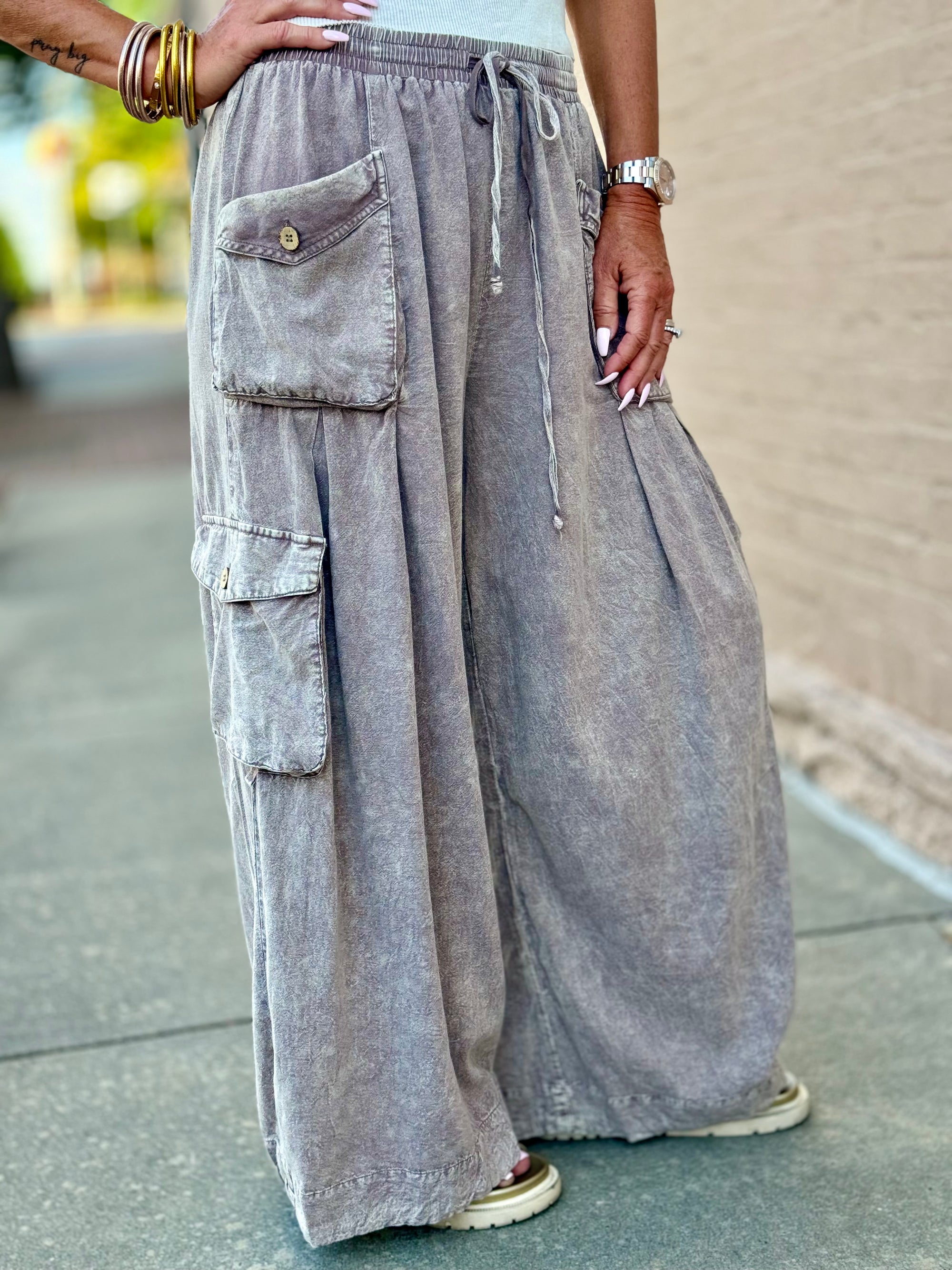 Washed Slouchy Cargo Pants in Latte