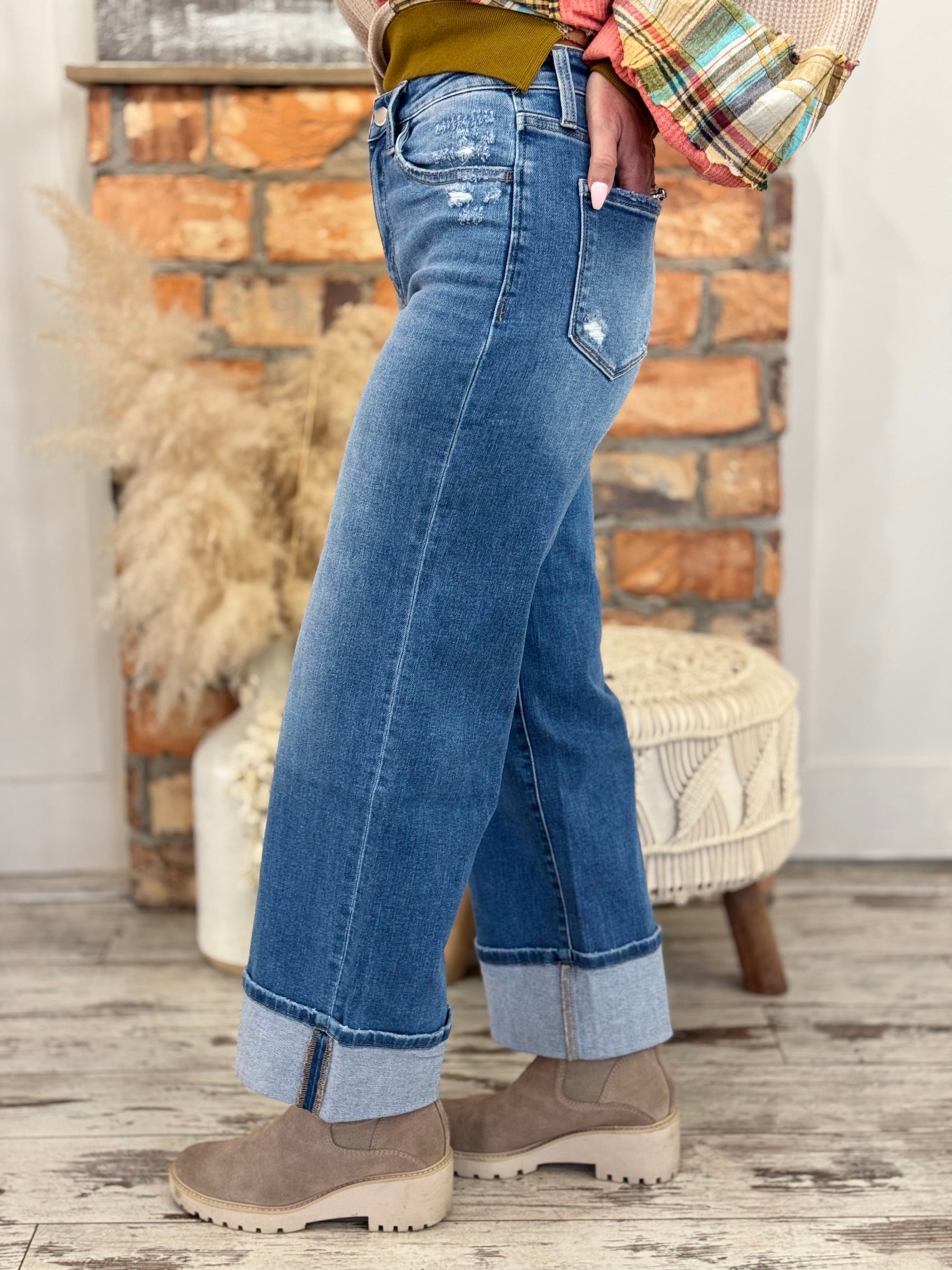 Cuffed Wide Leg High Rise Jeans