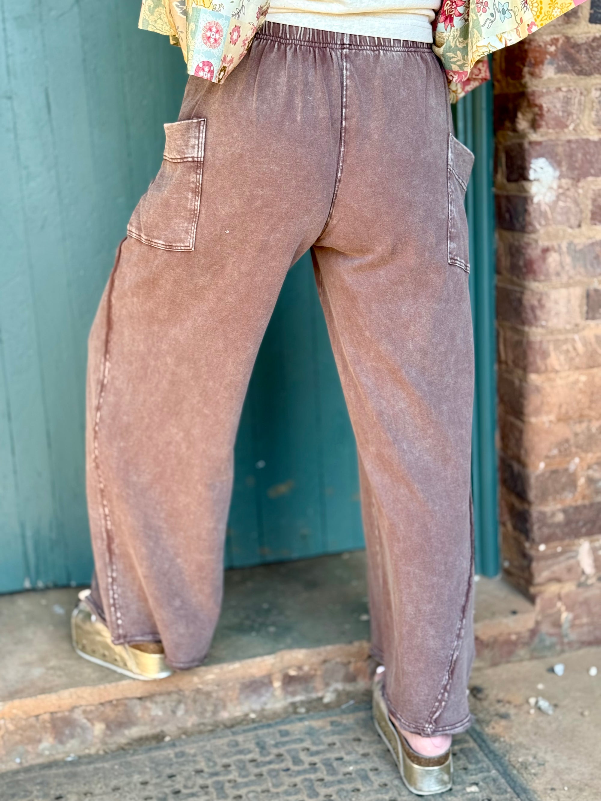Washed Wide Leg Raw Edge Pants