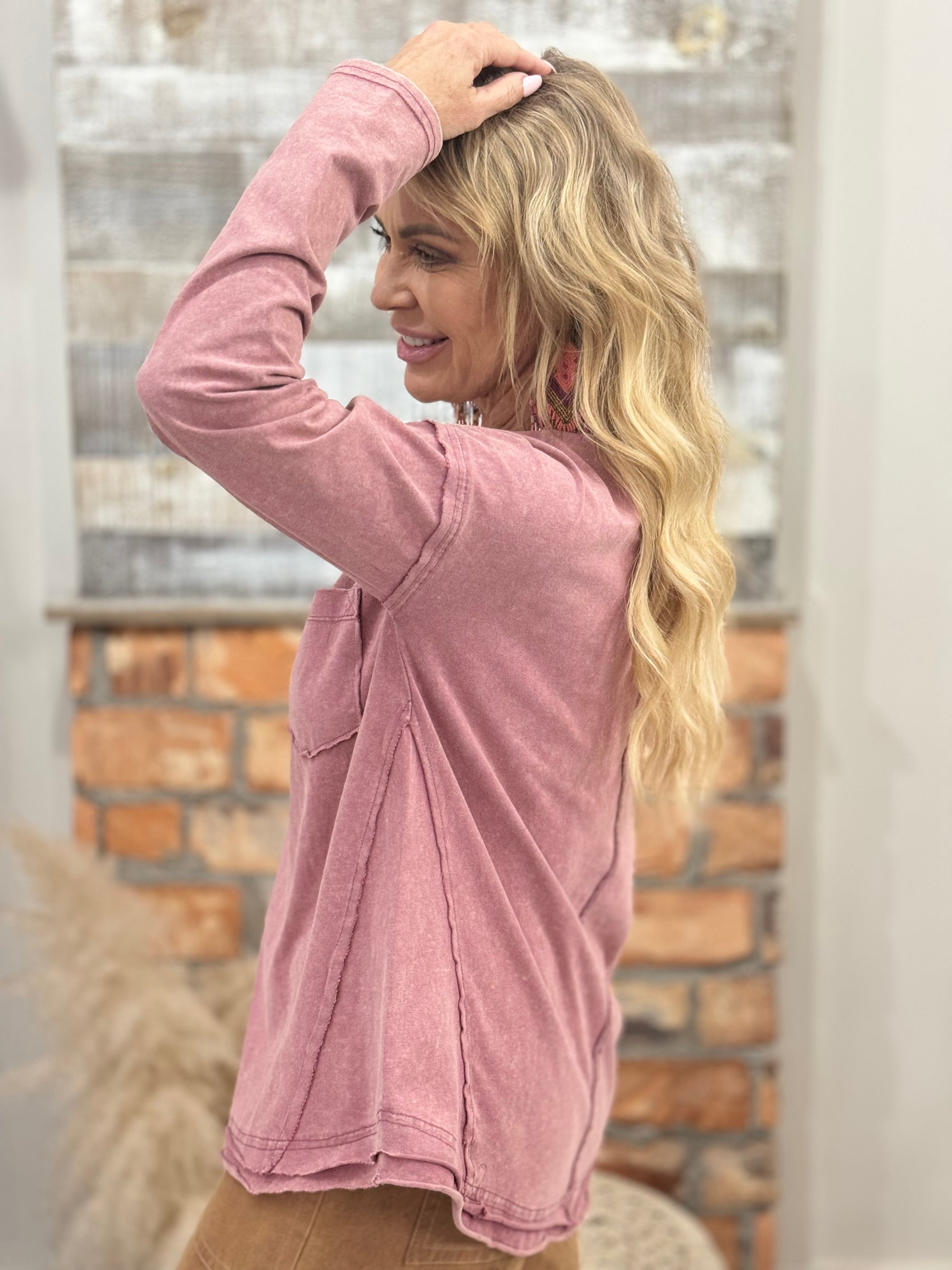 Mineral Washed Chest Pocket Top | Mauve