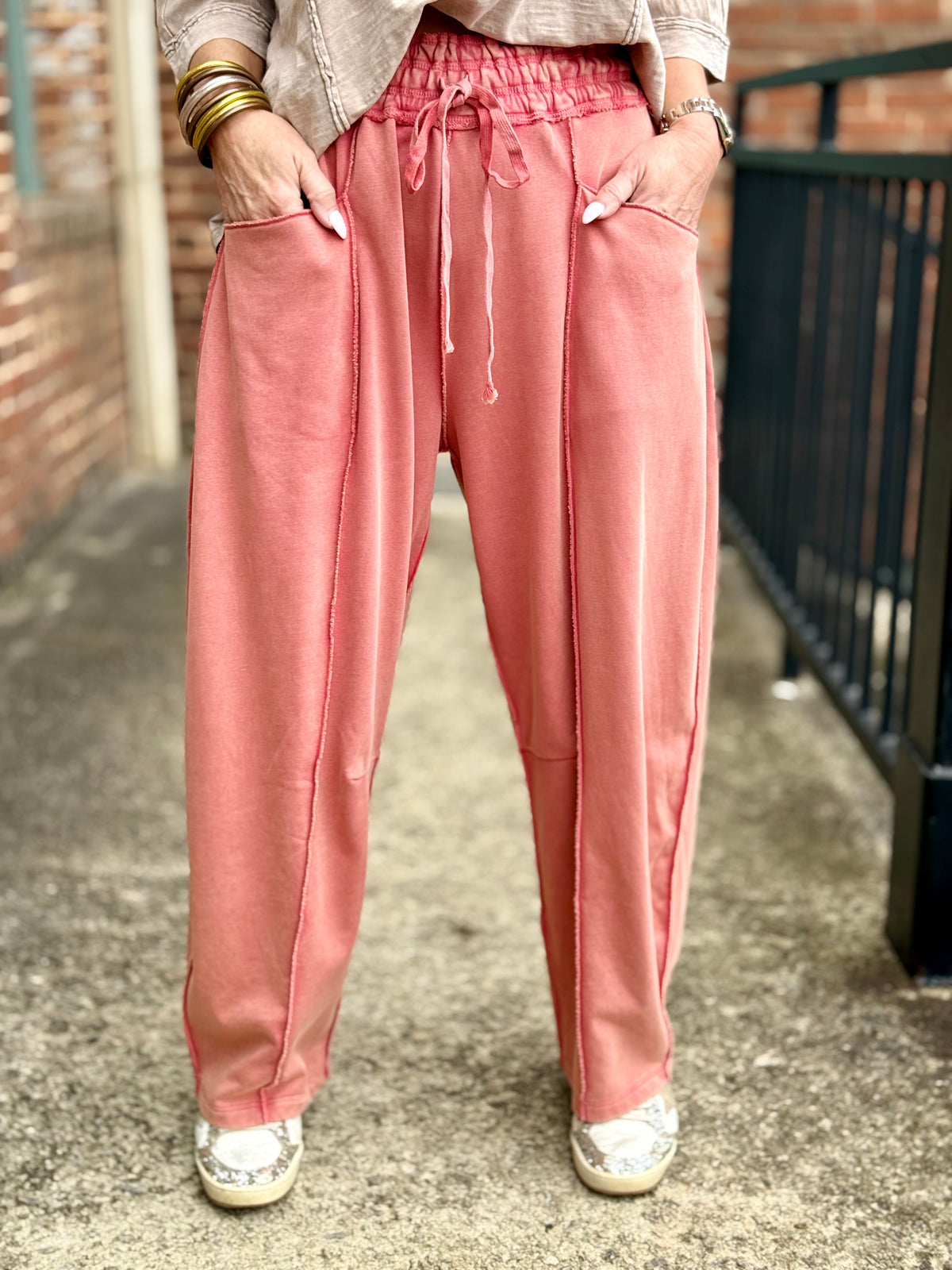 Mineral Wash Raw Edge Barrel Pants