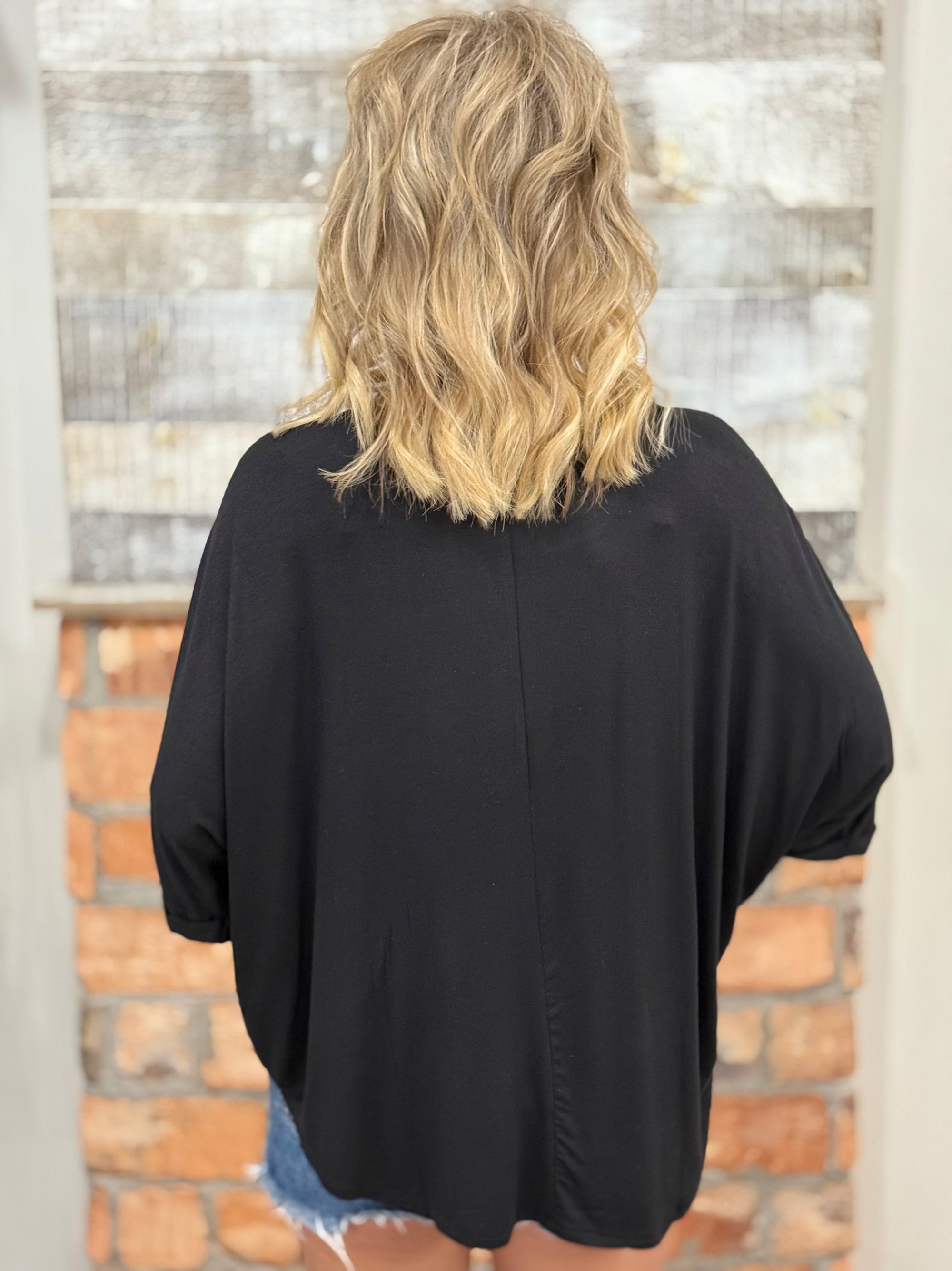 Loose Fit High Low Top | Black