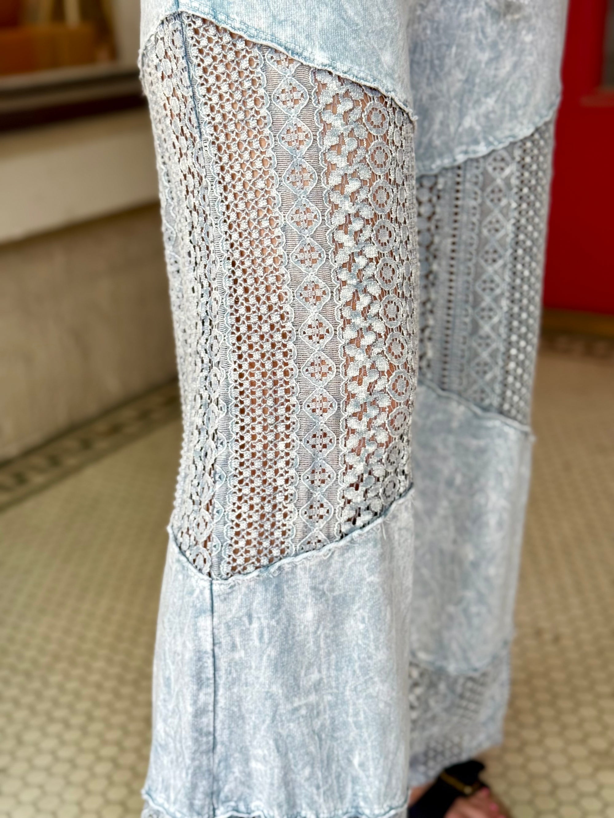 Lace Contrast Wide Leg Pants