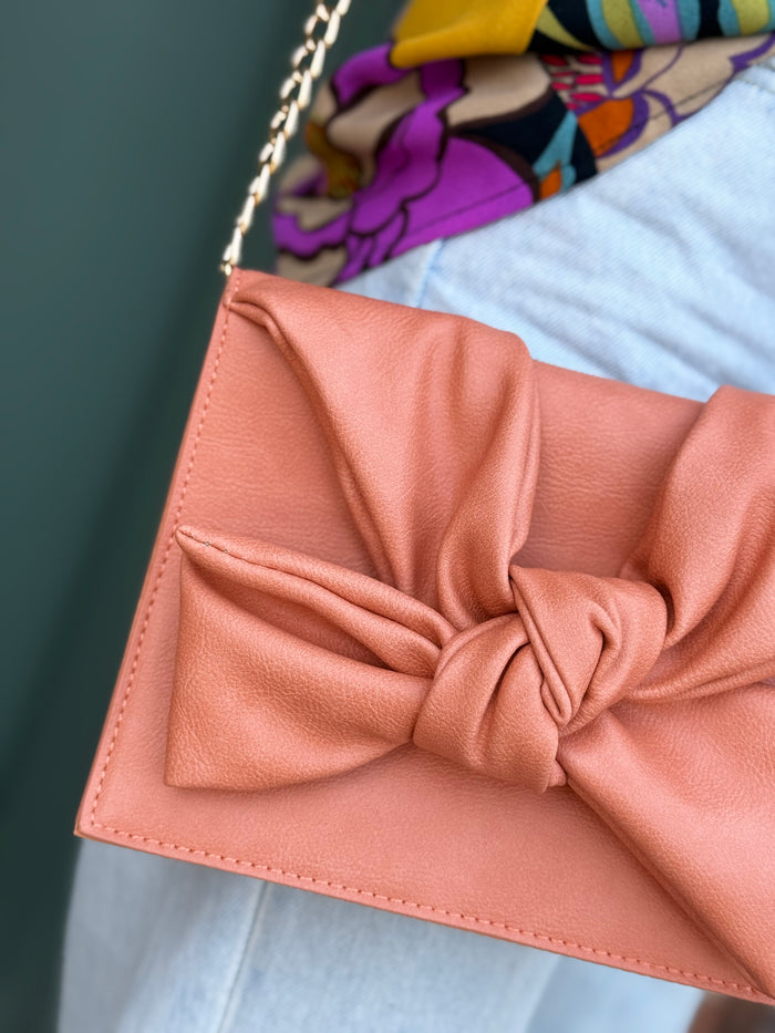 Knotted Front Bow Clutch | Orange