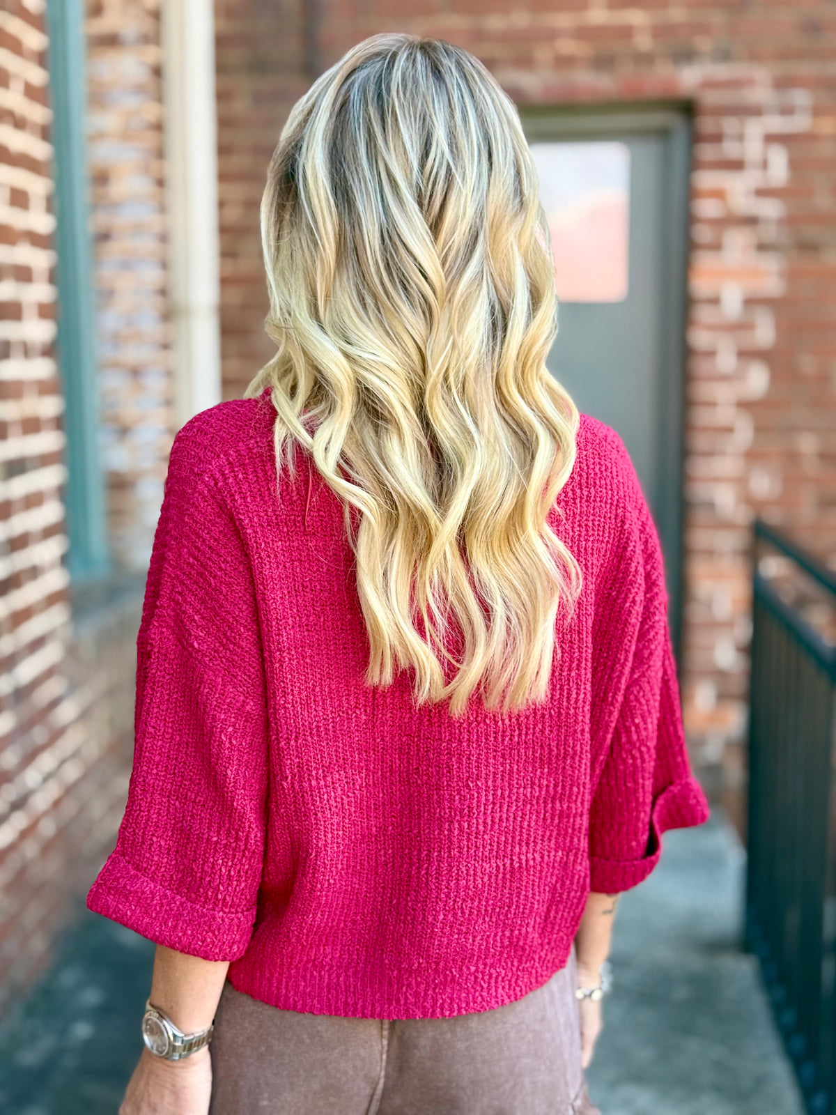 Cuffed Sleeve Split Collar Sweater | Red