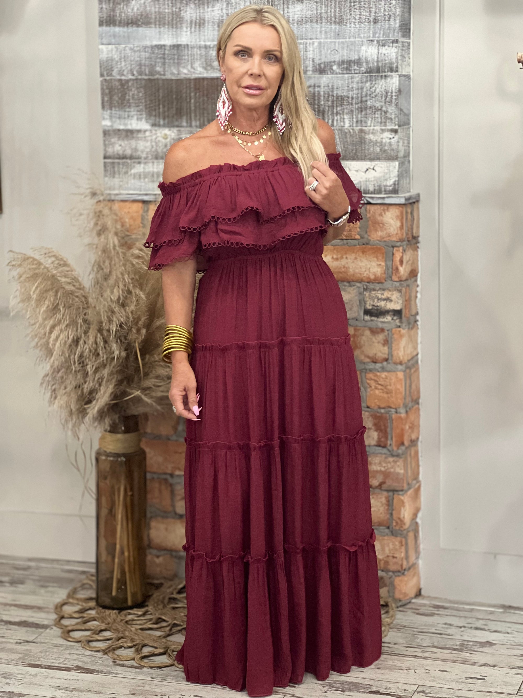 Tiered On/ Off Shoulder Maxi Dress