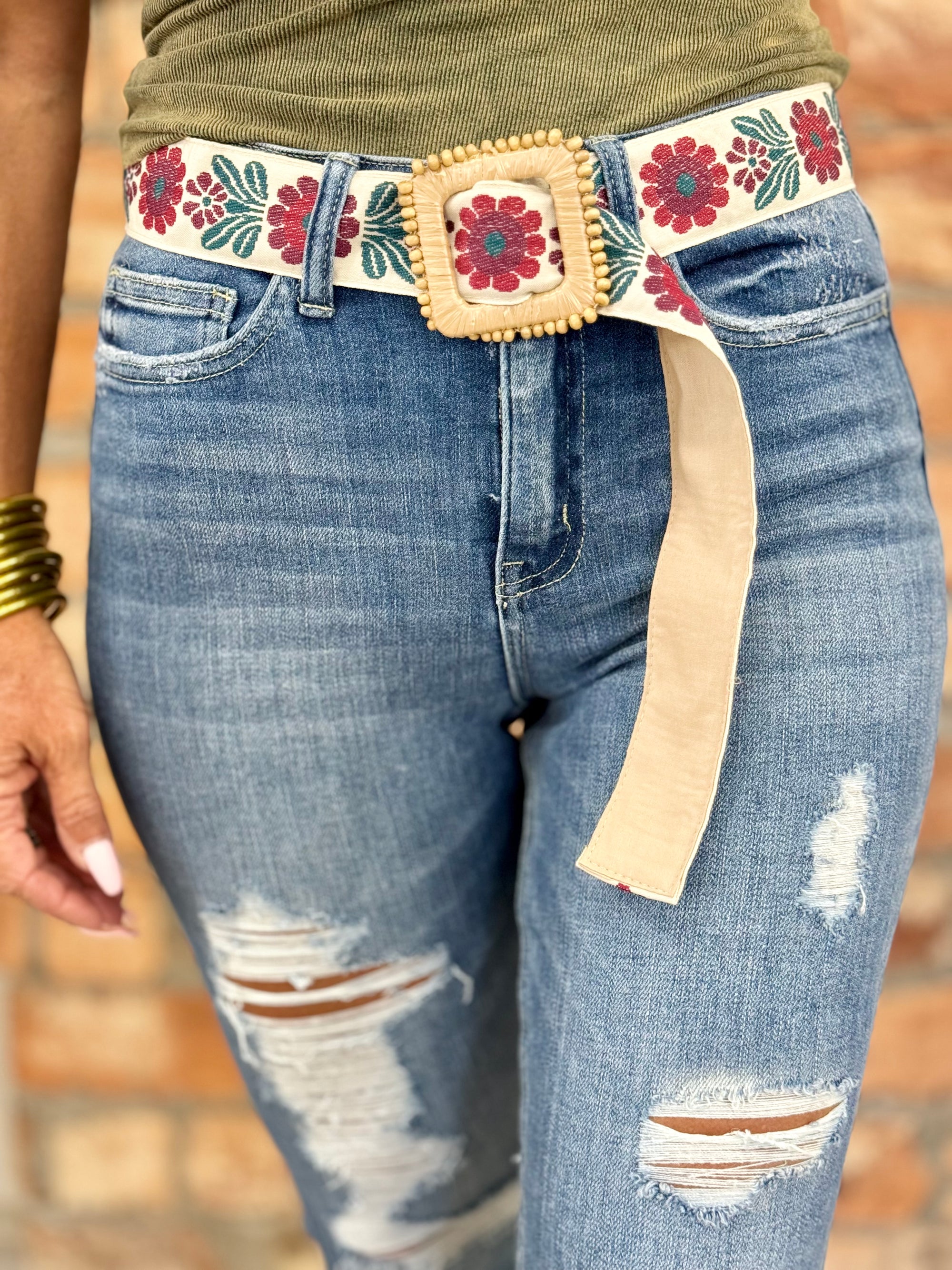 Floral Embroidered Woven Belt