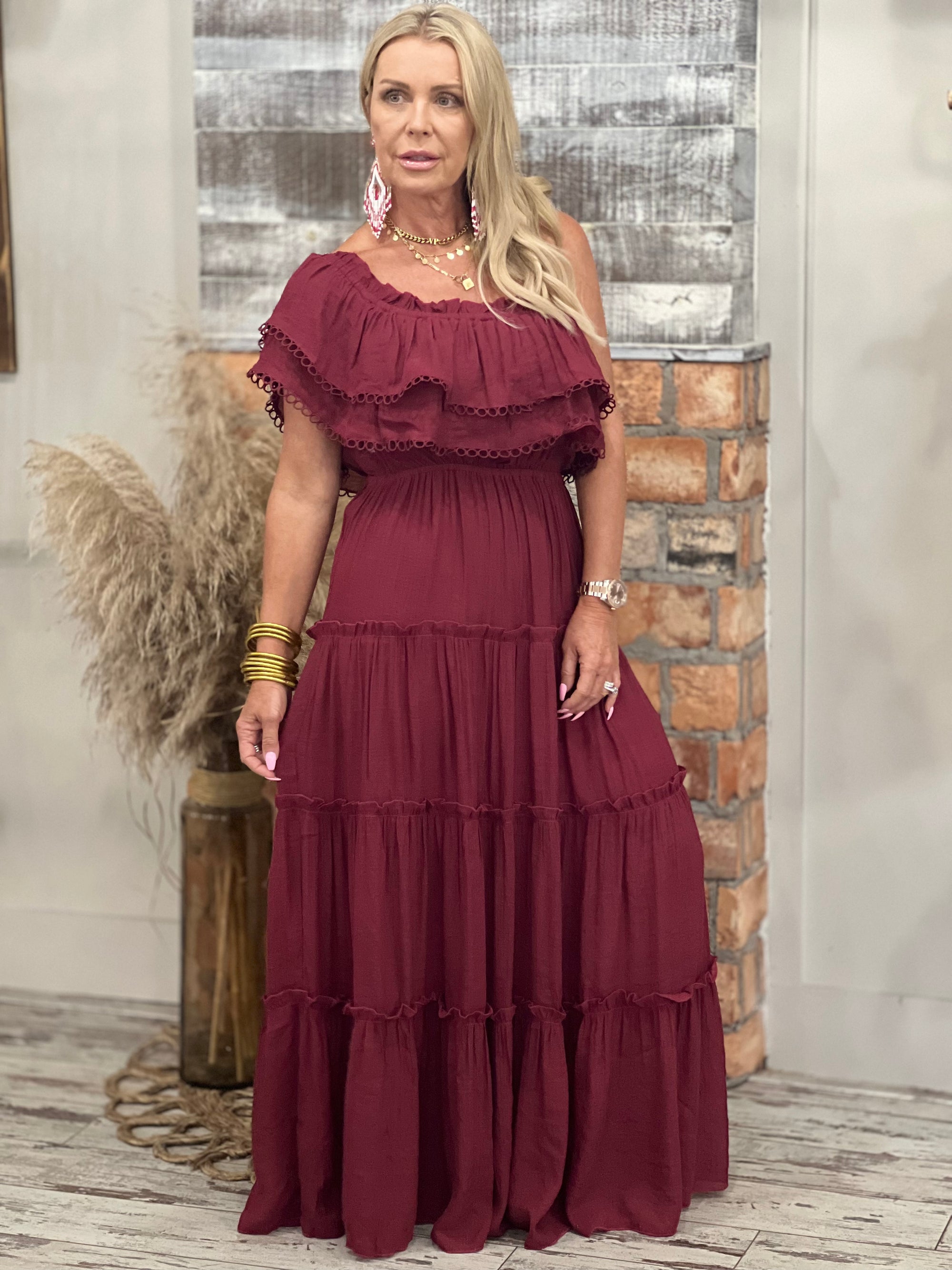 Tiered On/ Off Shoulder Maxi Dress
