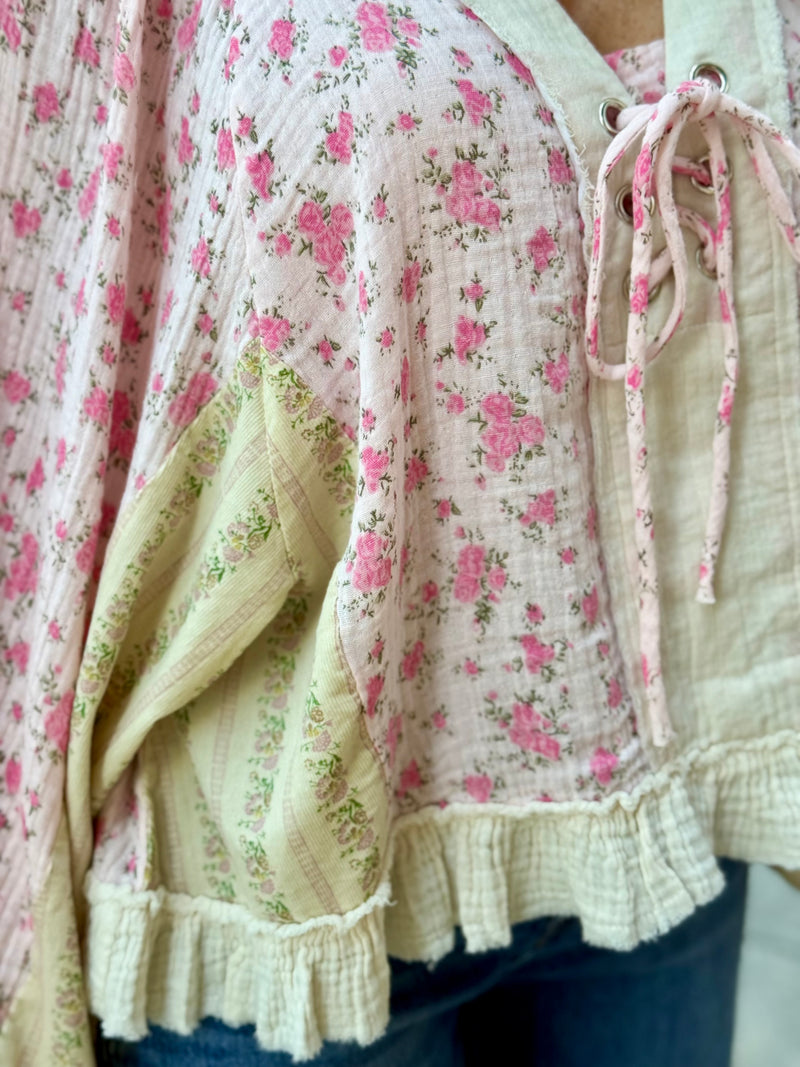 Floral Ruffle Hem Balloon Sleeve Top