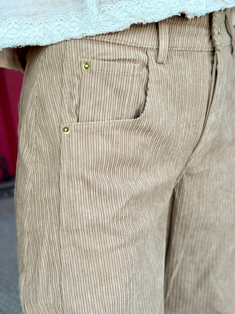 Corduroy Barrel Pants | Mocha