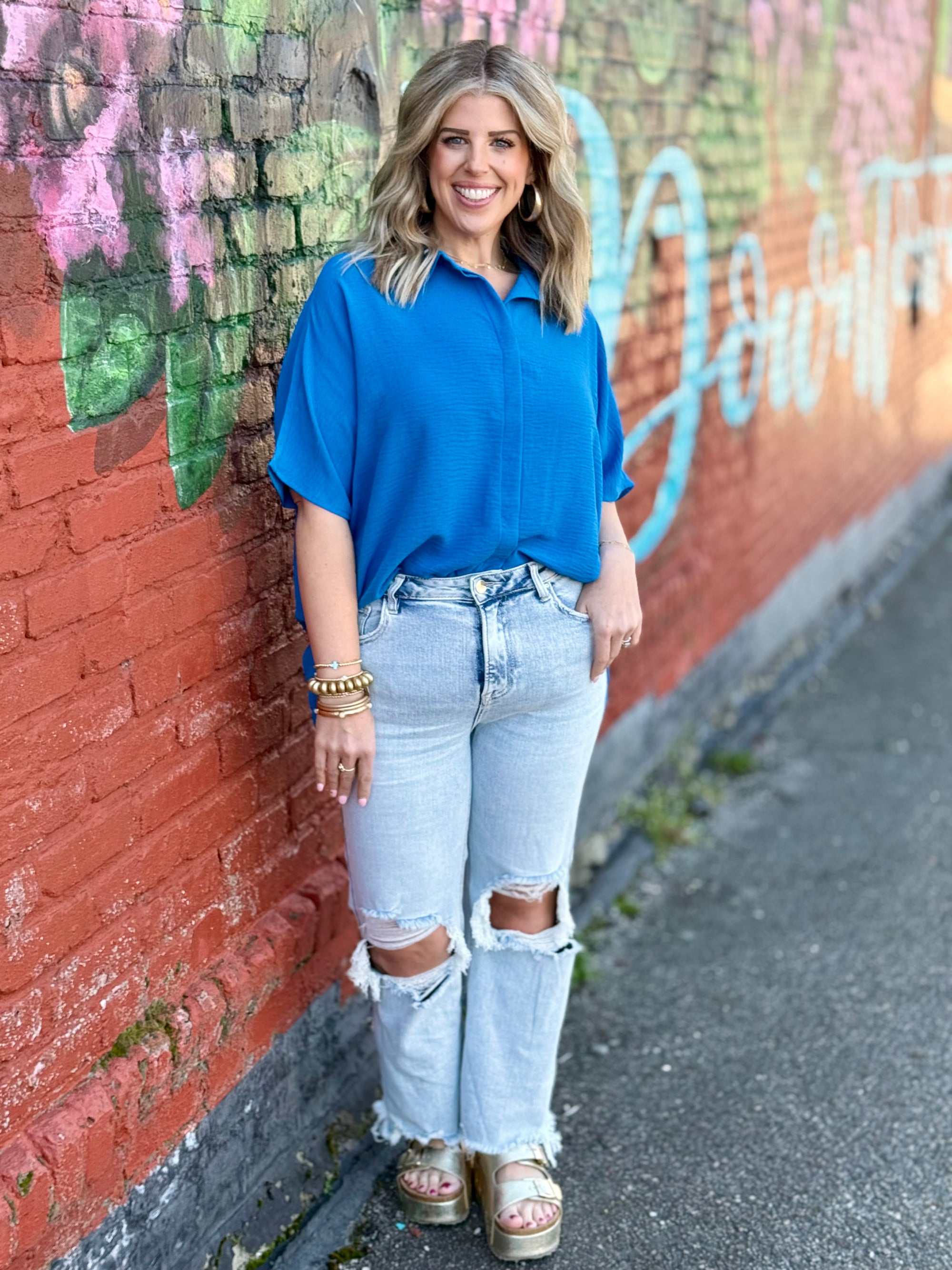 Rounded Hem Button Down Top | Blue