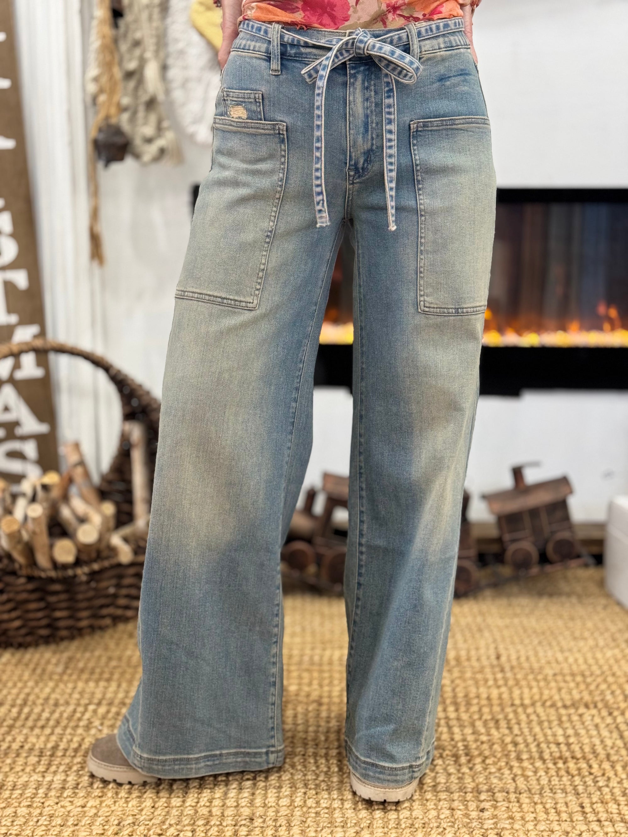 High Rise Belted Wide Leg Jeans