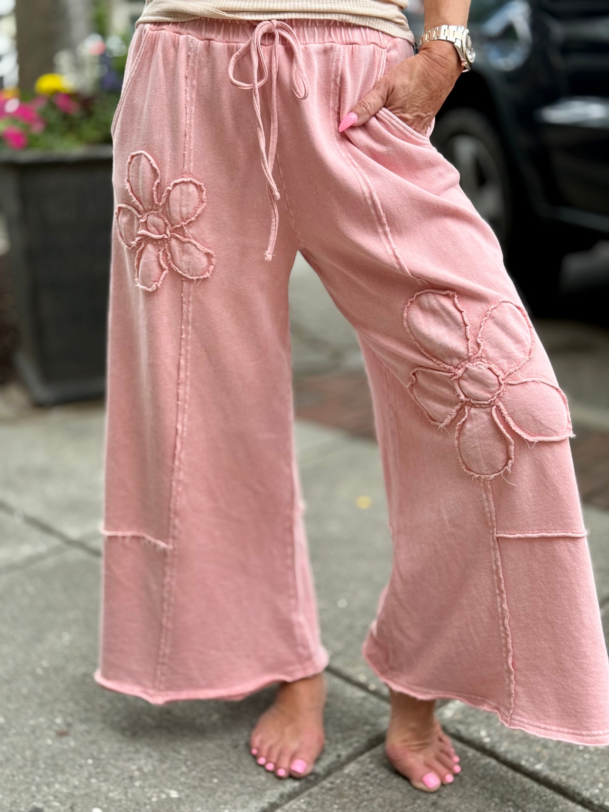 Cropped Flower Patch Wide Leg Pants | Rose