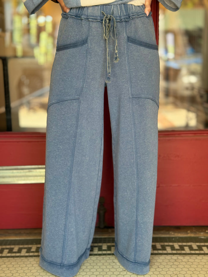 Reverse Stitch Wide Leg Pants
