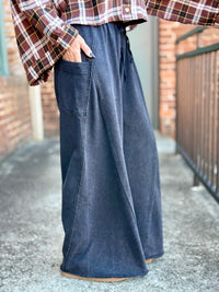 Side Pocket Wide Leg Pants | Black