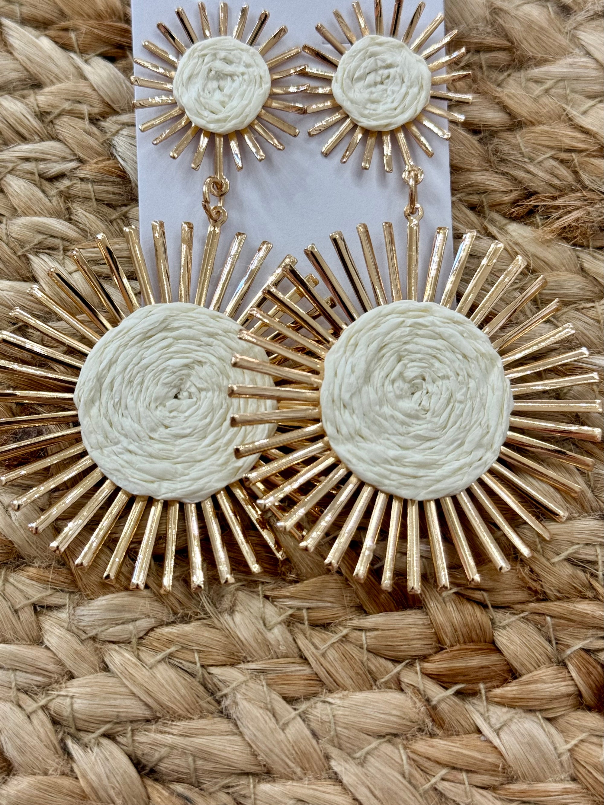 Raffia Double Circle Earrings in Ivory