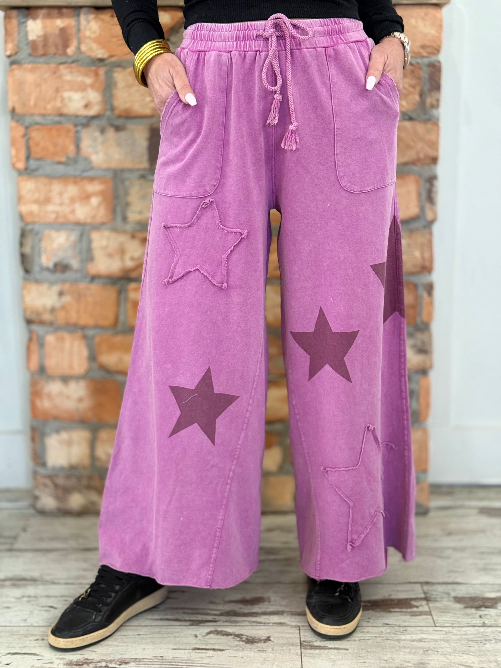 Cropped Wide Leg Star Patch Pants | Berry