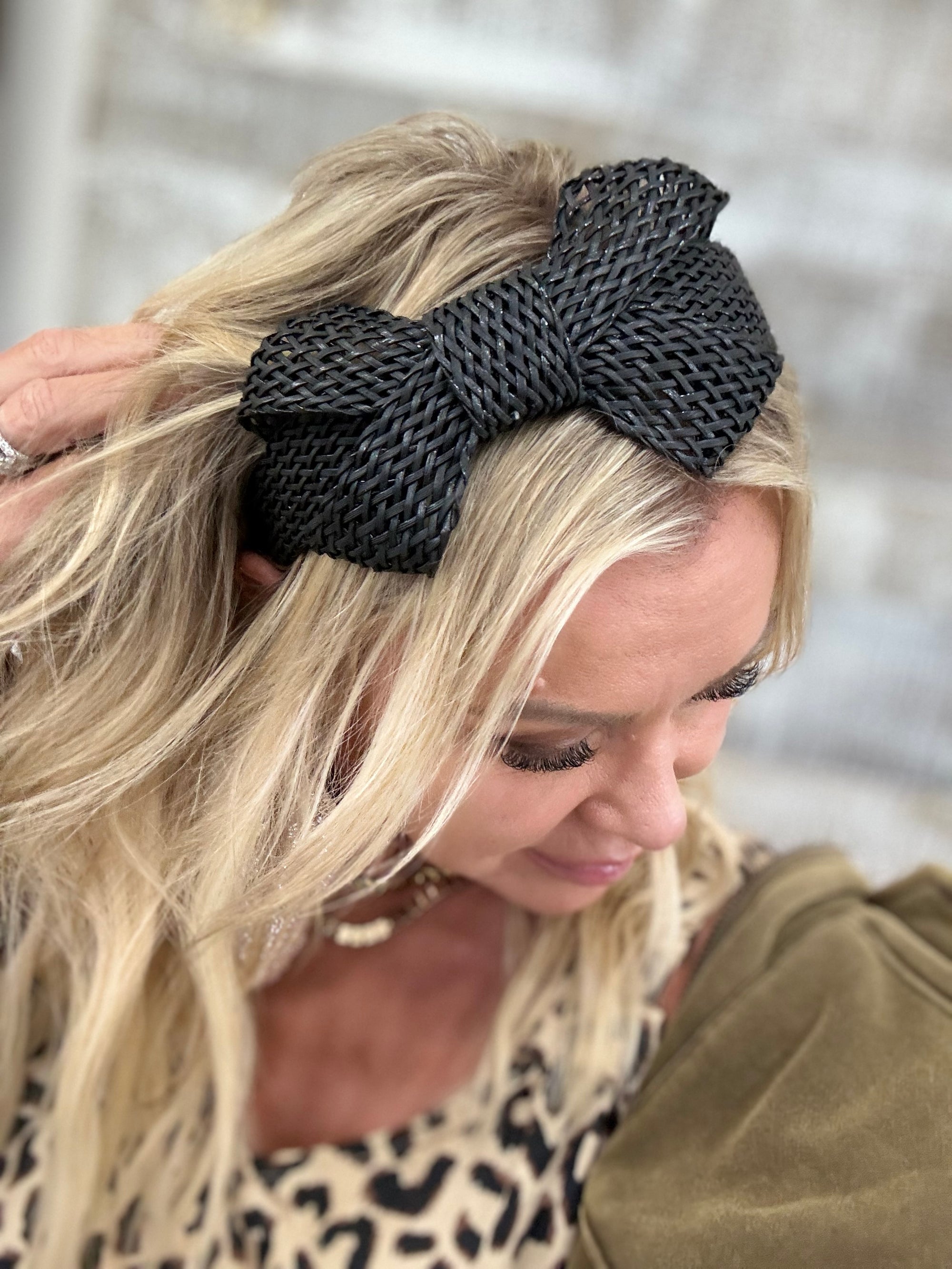 Rattan Big Bow Headband in Black