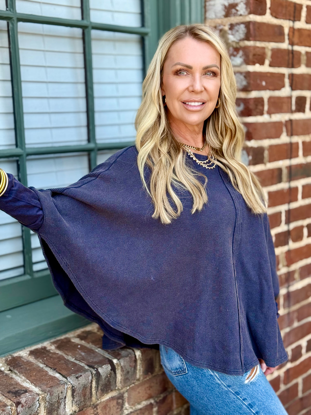 Washed Rounded Hem Pullover | Navy