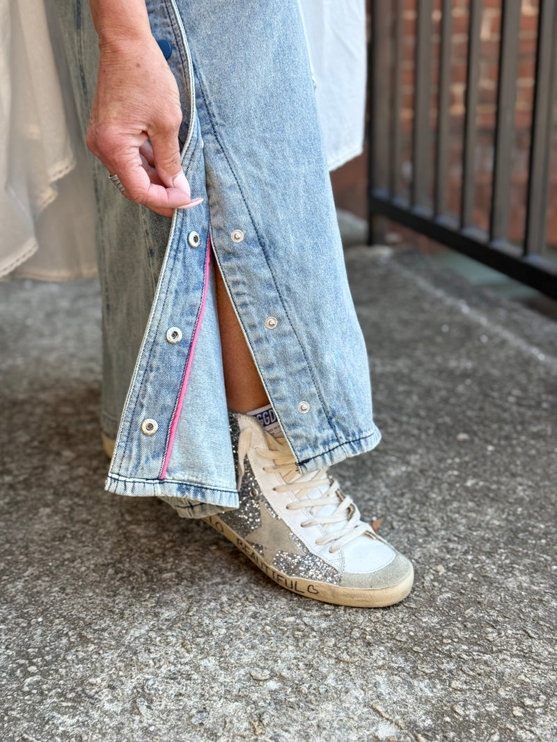 Snap Button Wide Leg Denim Pants