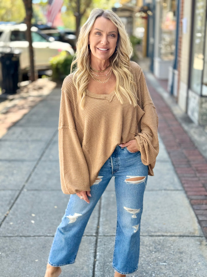 Textured Balloon Sleeve Top