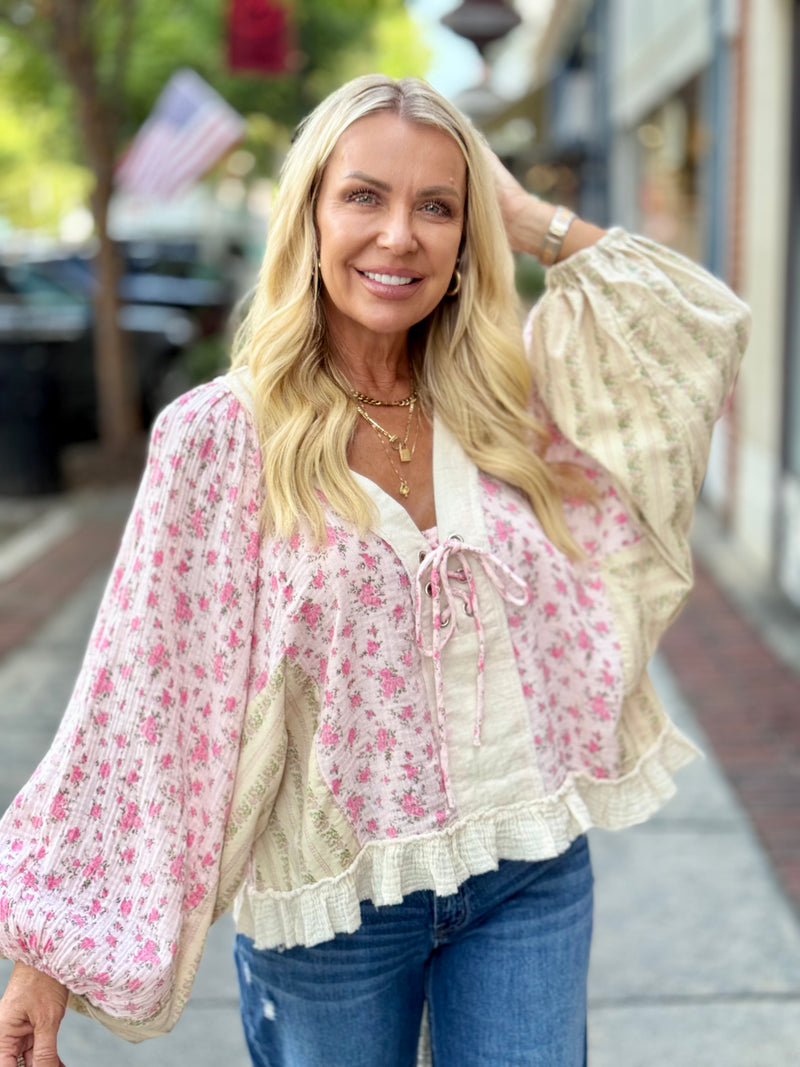 Floral Ruffle Hem Balloon Sleeve Top