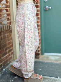 Floral Print Barrel Jeans