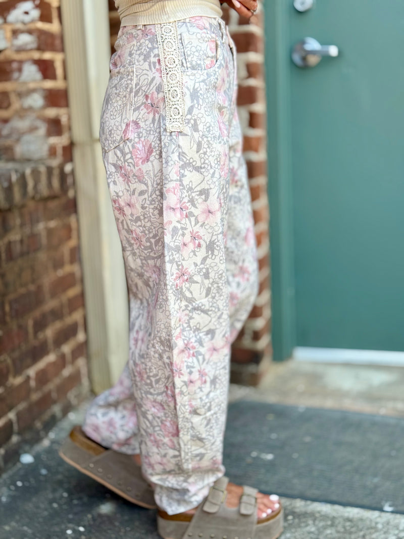 Floral Print Barrel Jeans
