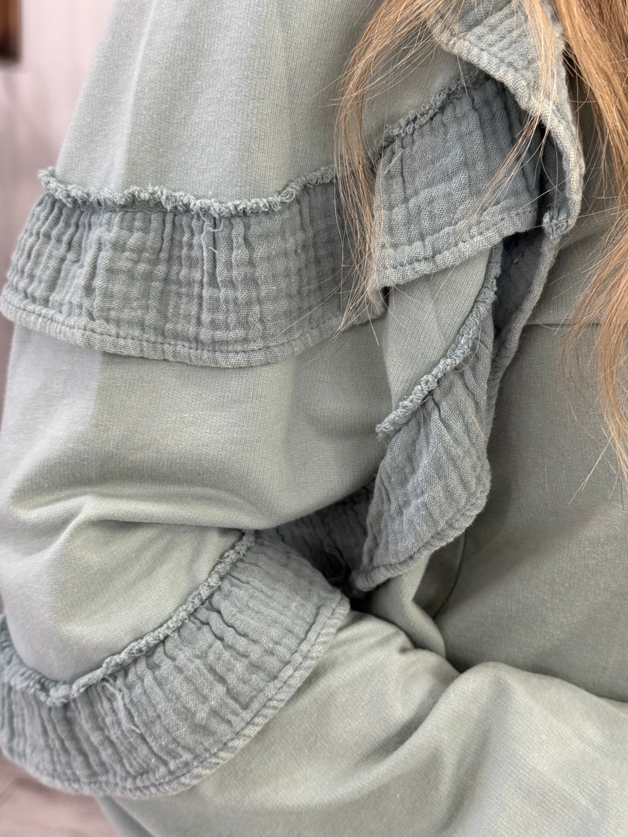 Ruffle Sleeve Sweatshirt Top