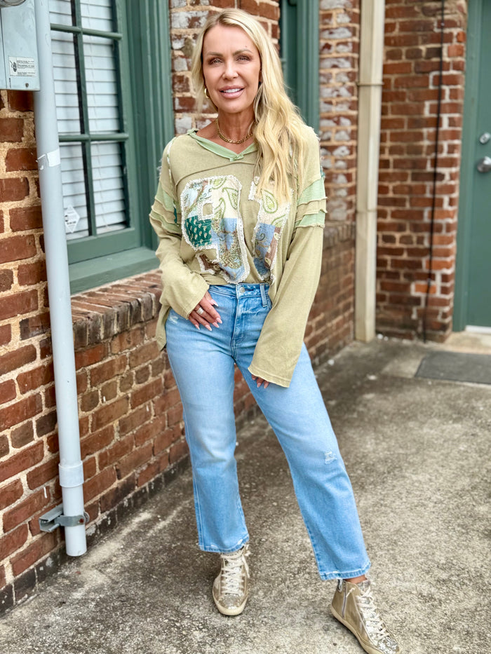 Cropped Straight Leg Jeans