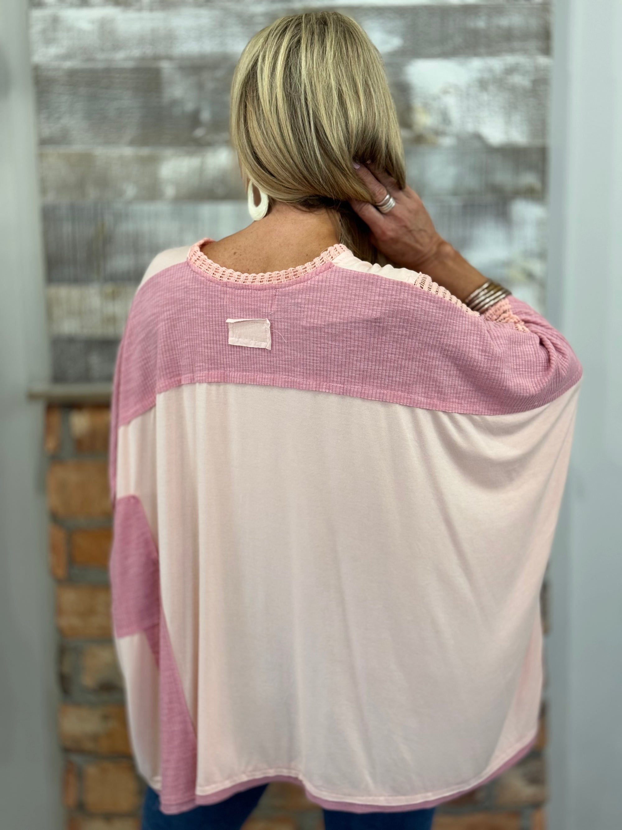 Oversized High Low Mixed Fabric Top in Peach
