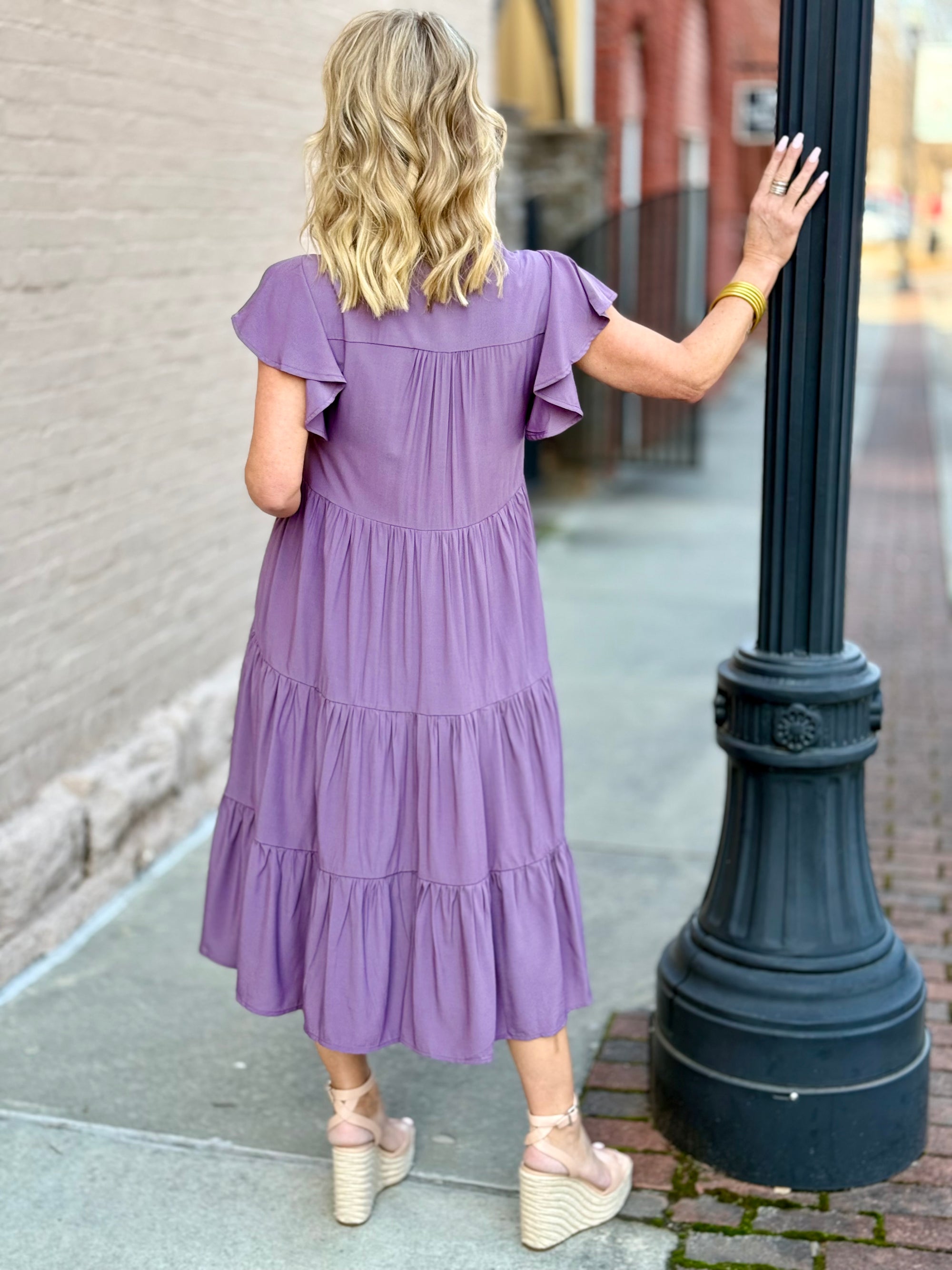 Ruffle Sleeve Tiered Midi Dress