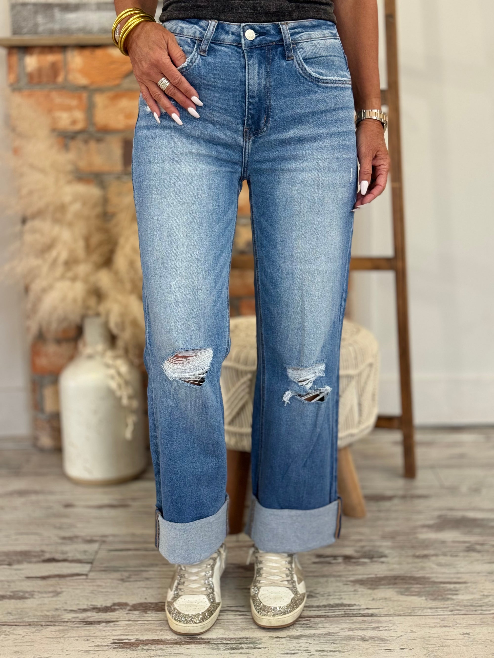 Cropped Cuffed Wide Leg Jeans