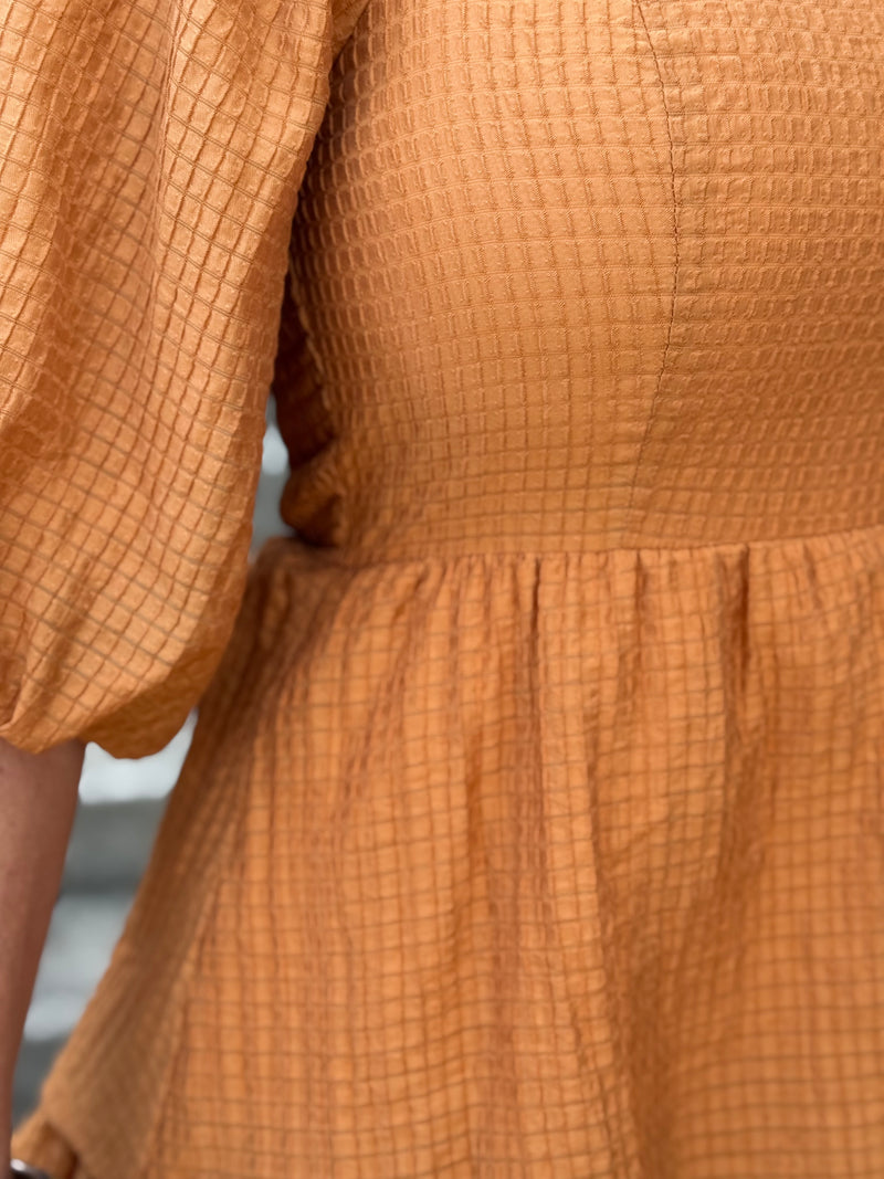 Textured Tiered Ruffle Midi Dress