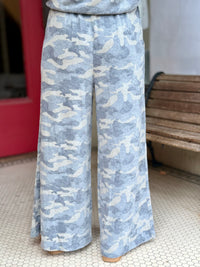 Camo Print Wide Leg Pants