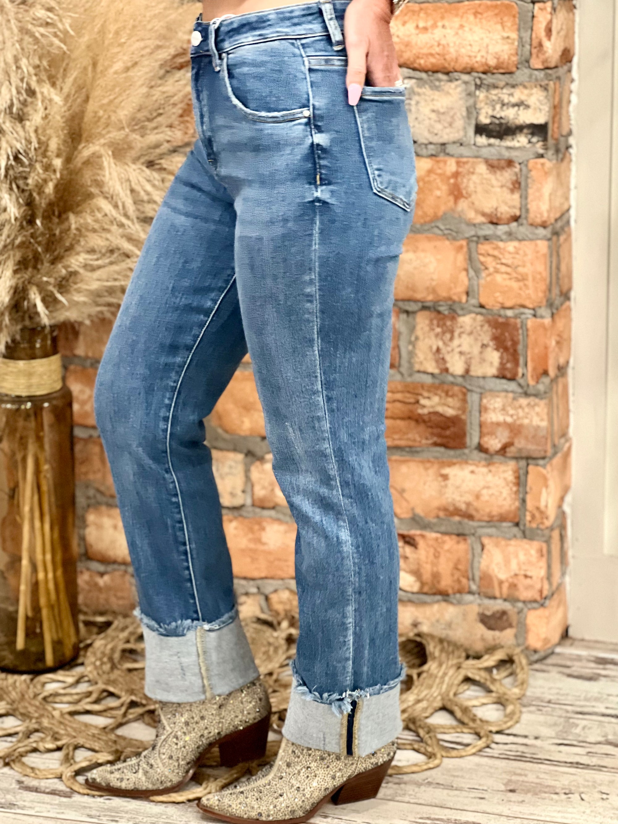 High Rise Loose Fit, Cuffed Jeans