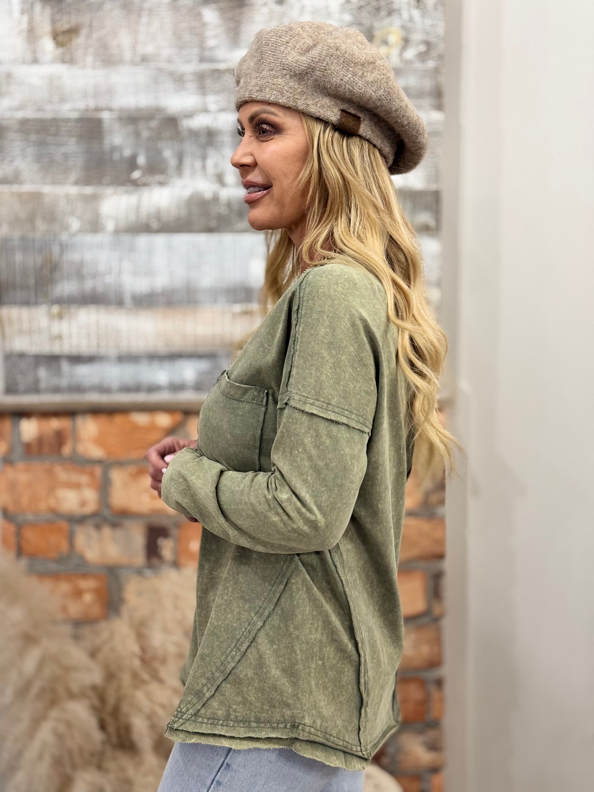 Mineral Washed Chest Pocket Top | Sage