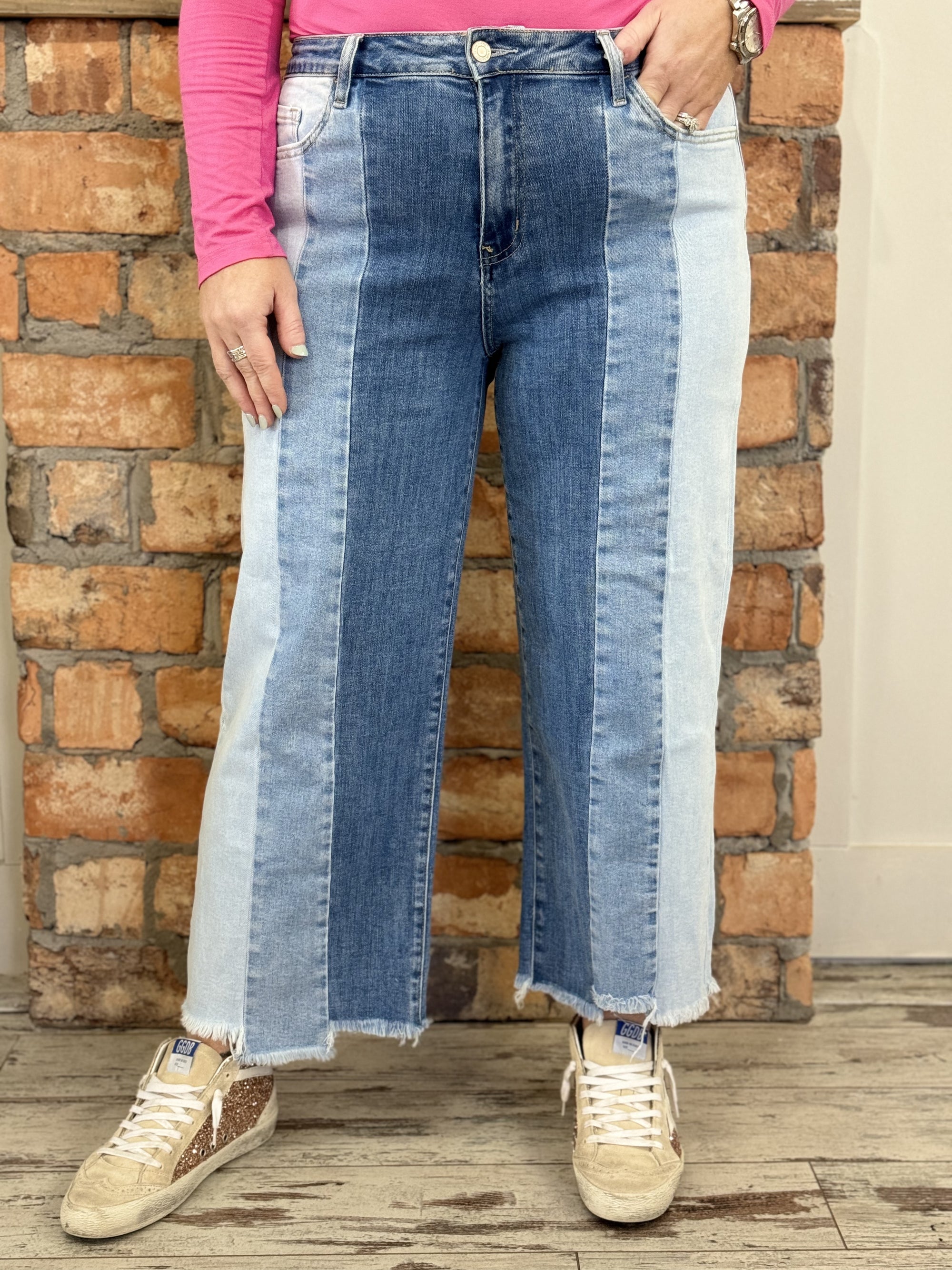 Color Block Raw Hem Cropped Jeans