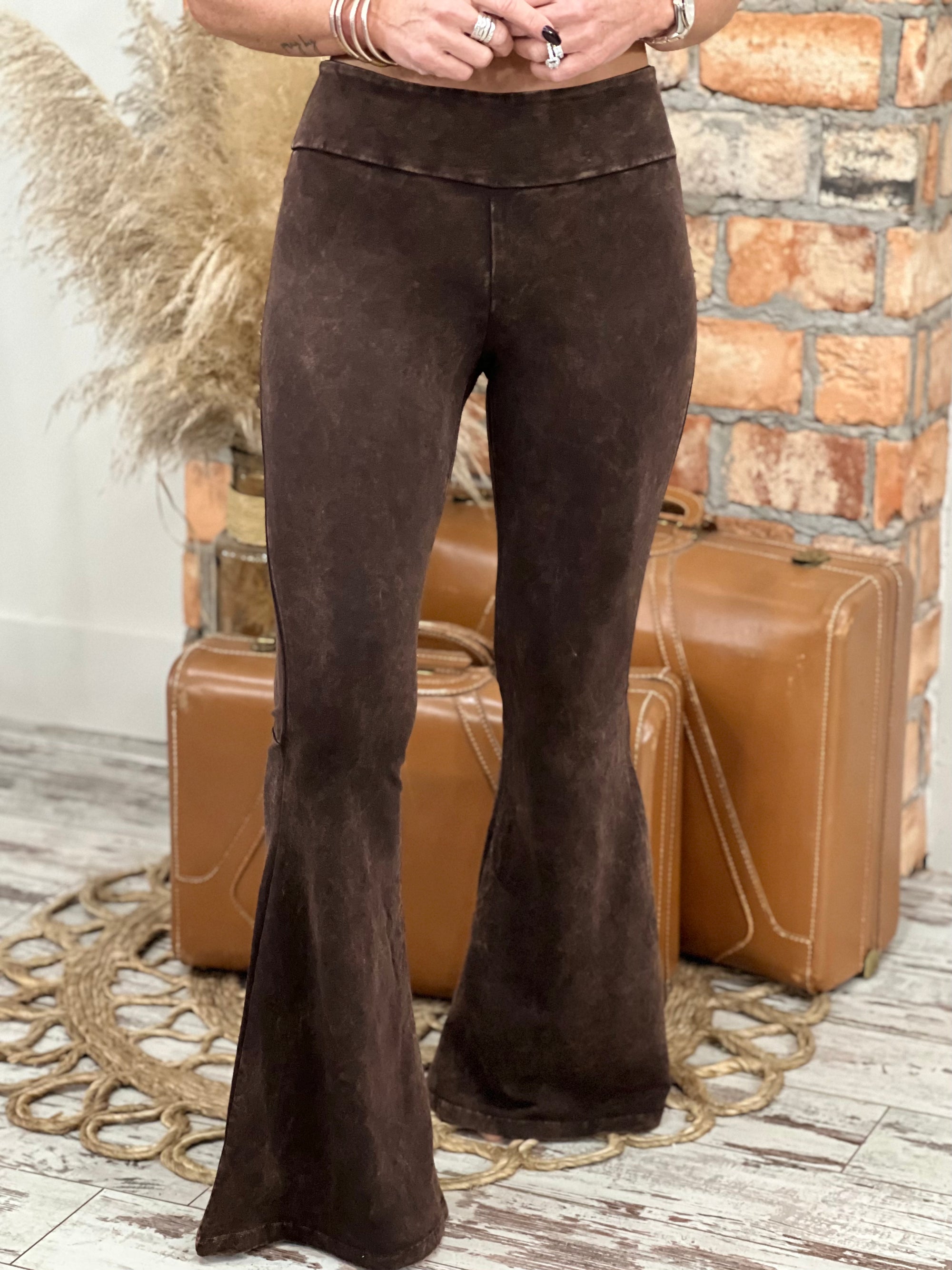 Washed Bell Bottom Flare Pants with Pockets in Brown