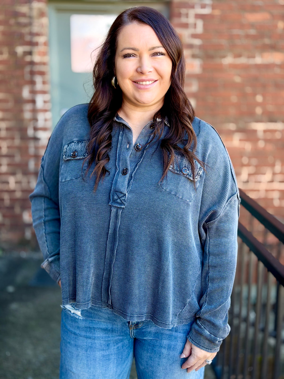 Washed Waffle Henley Top | Black