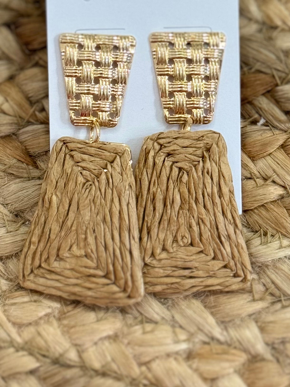 Textured Trapezoid Raffia Earrings in Tan