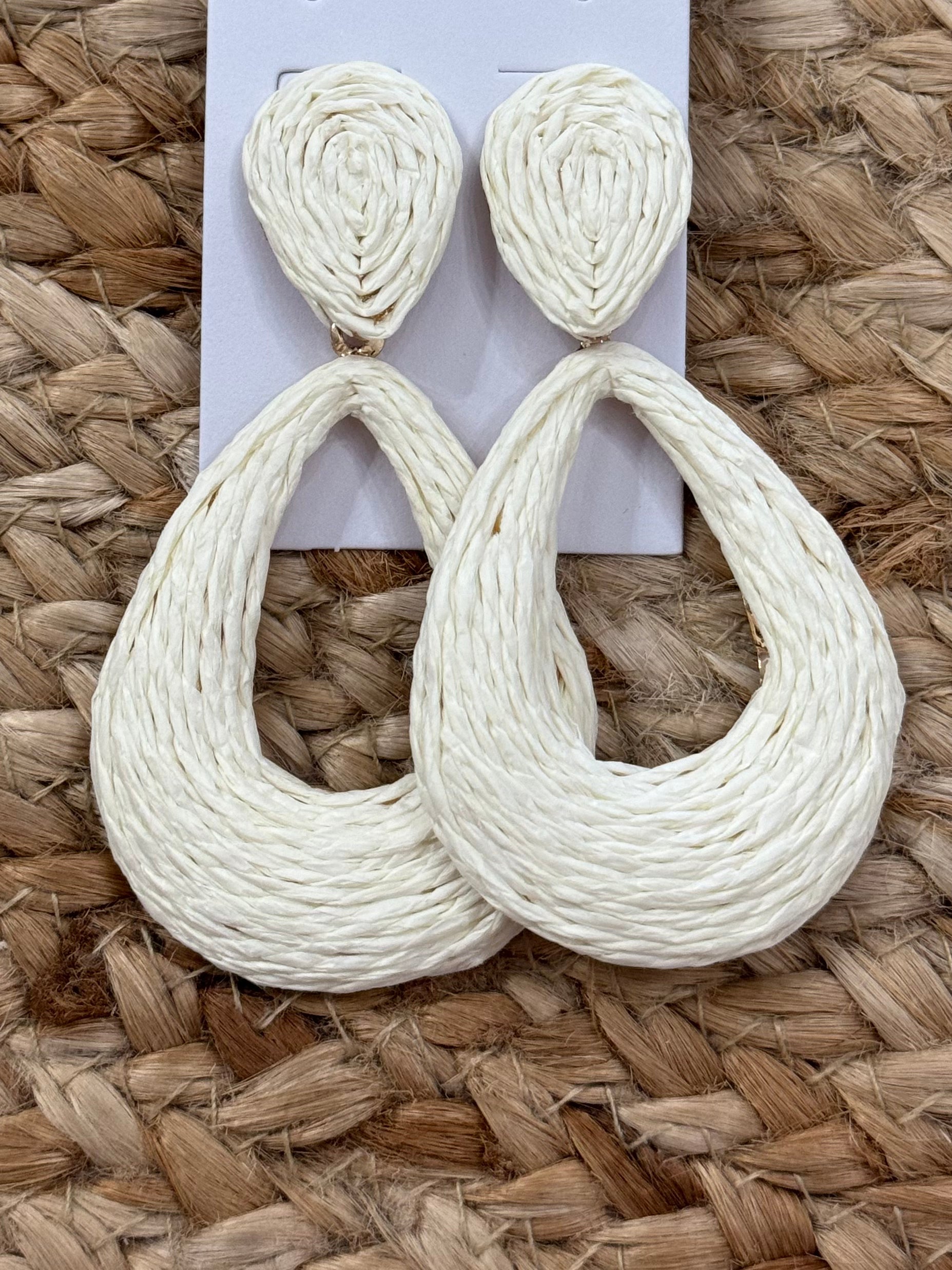 Raffia Teardrop Earrings in Ivory