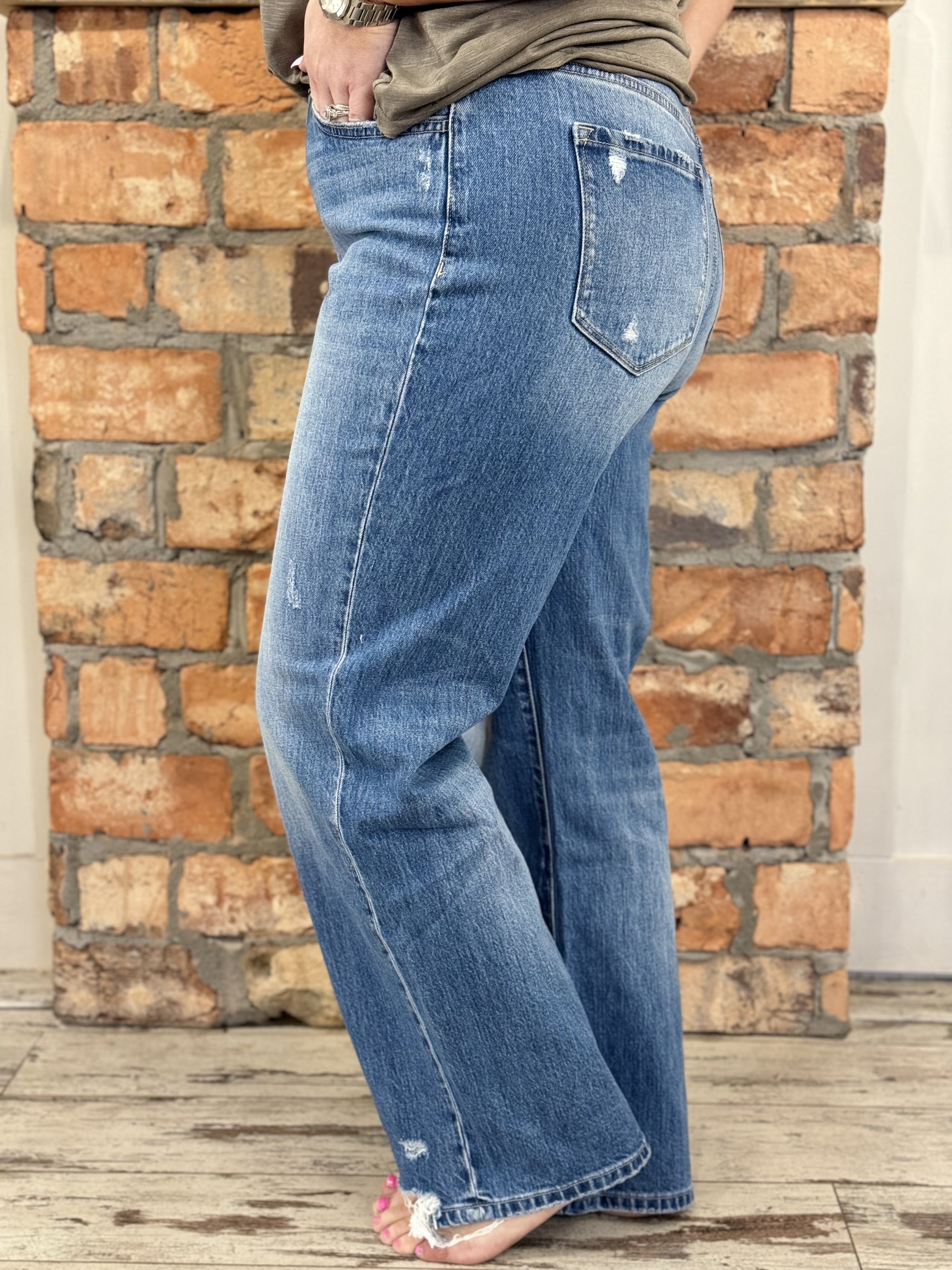 Distressed High Rise Dad Jeans