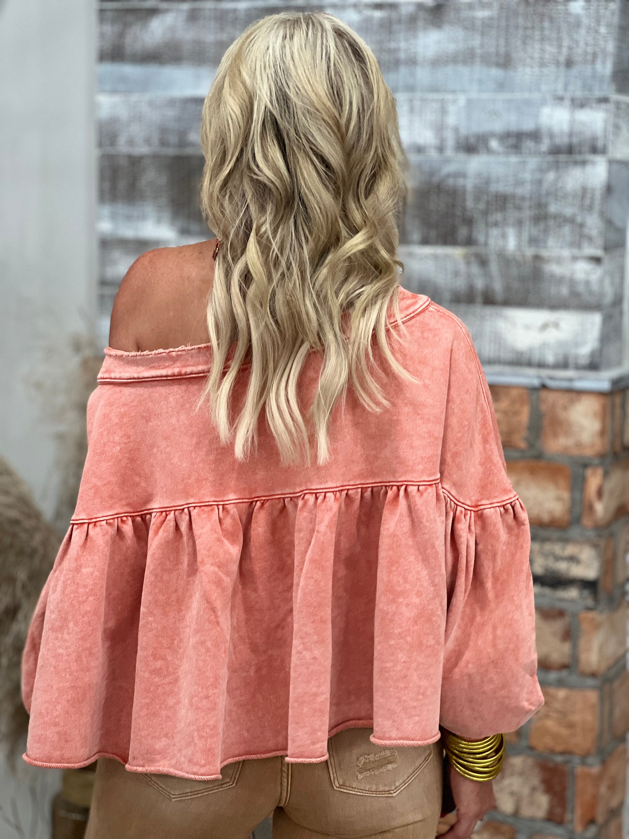 Washed Boat Neck Bubble Sleeve Top