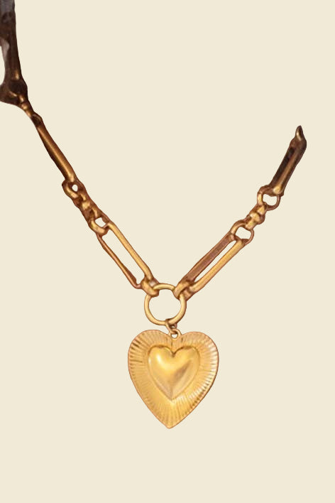 Etched Heart Chunky Necklace