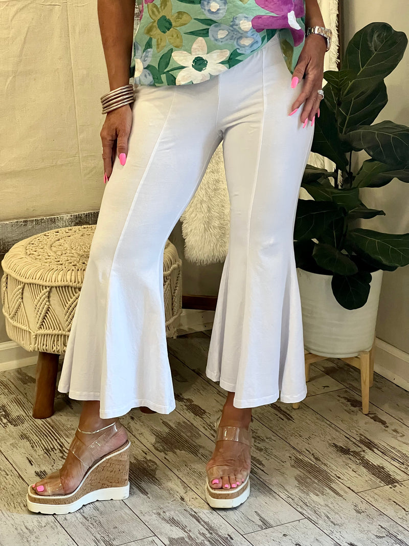 Washed Cropped Bell Bottom Pants in White