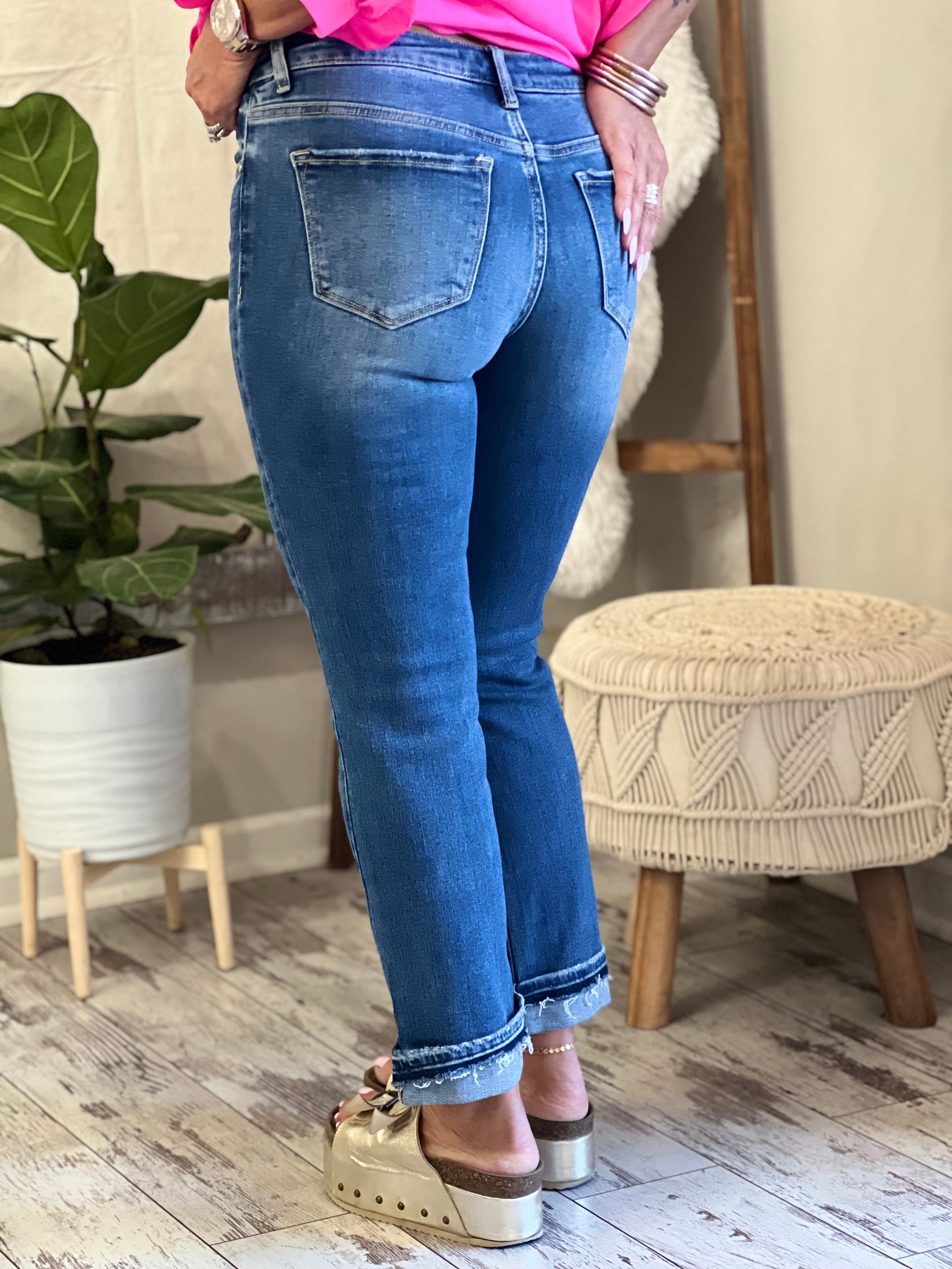 Mid Rise Cuffed Slim Straight Jeans